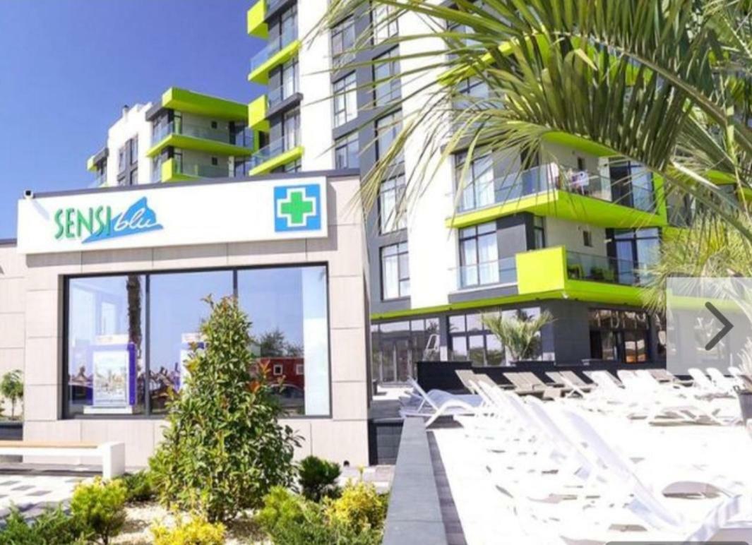 T&V Residence Mamaia Nord Navodari Exterior photo